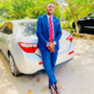 Meet your Posher, Emmanuel